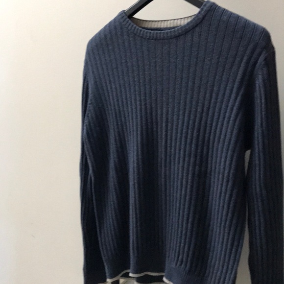 Levi's Other - Levis Mens sweater size XL/L